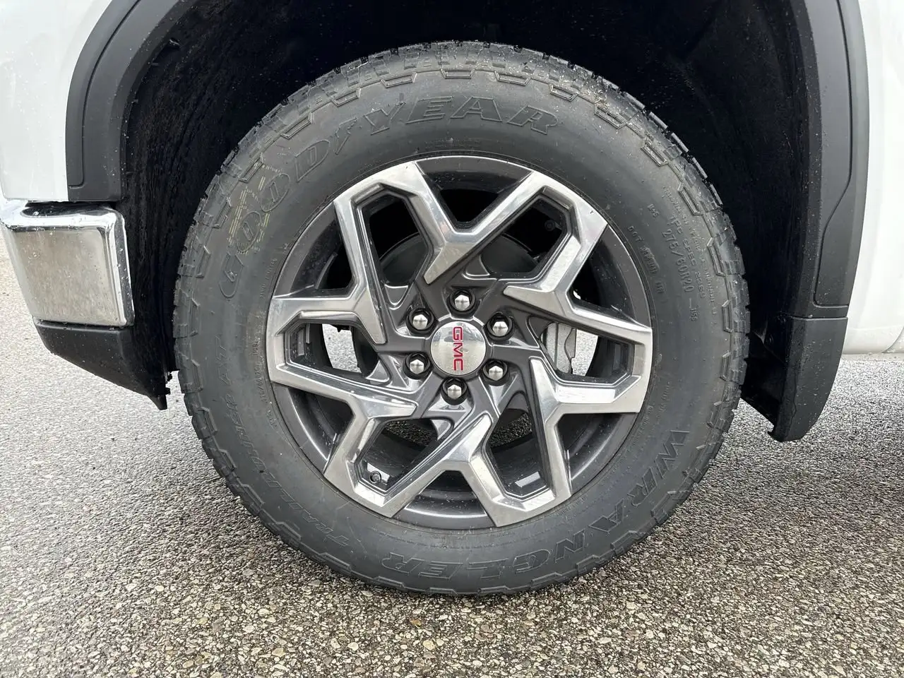 GMC Sierra 1500 снимка GMC Sierra 1500