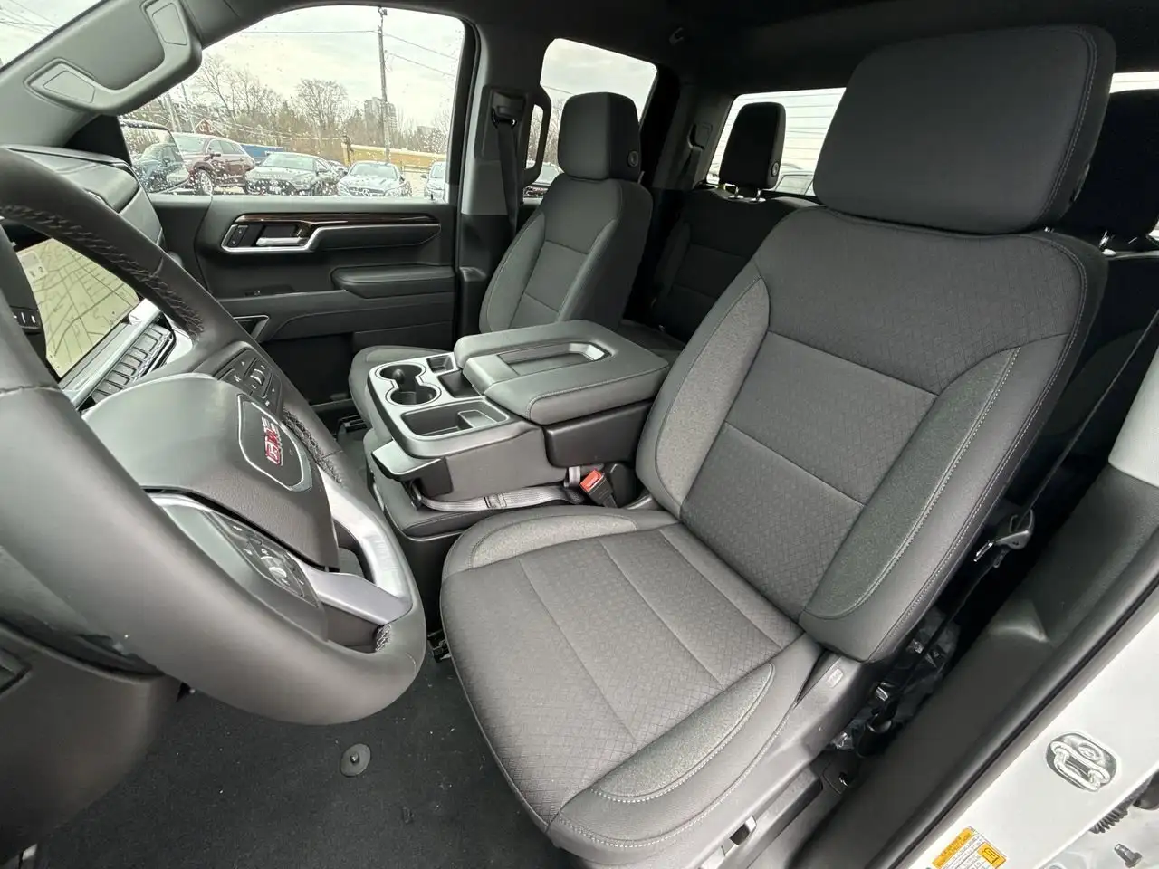 GMC Sierra 1500 снимка GMC Sierra 1500