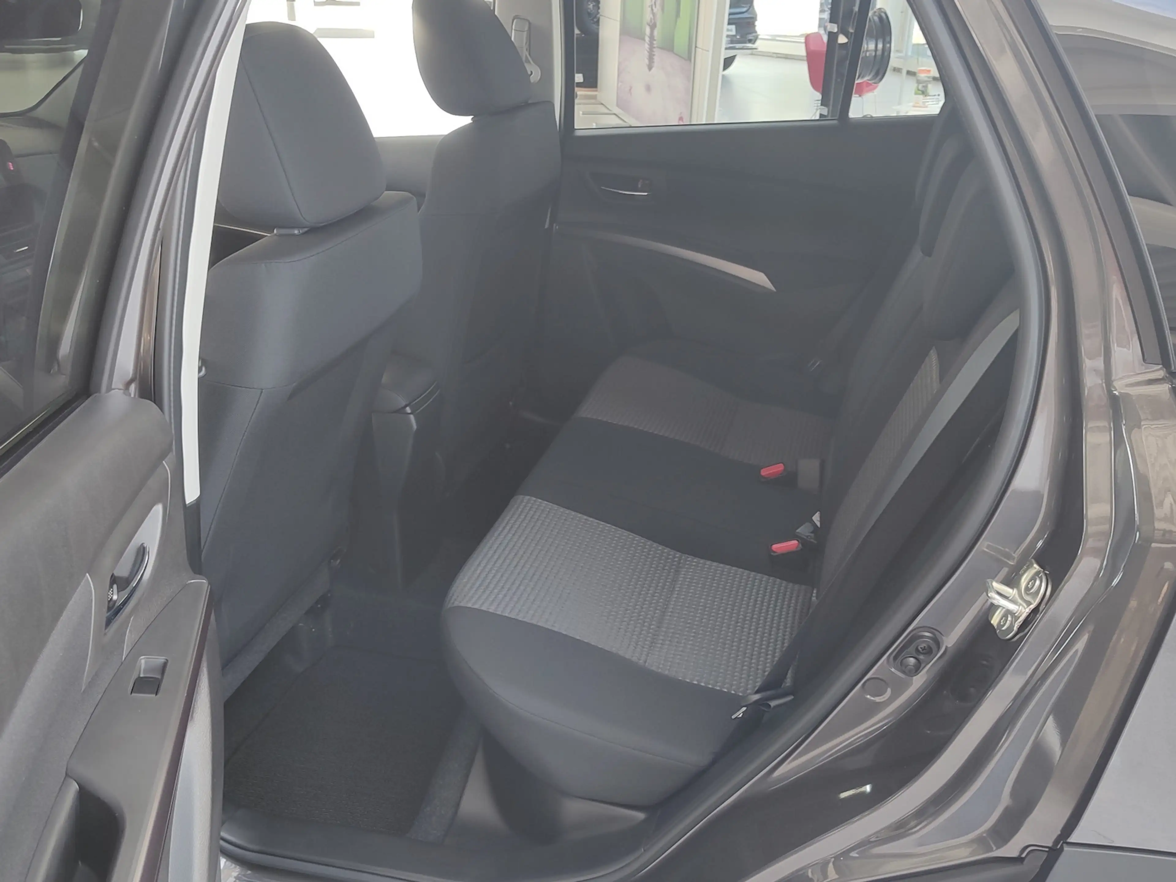 Suzuki S-Cross 1.4 Comfort Allgrip Hybrid — photo 14