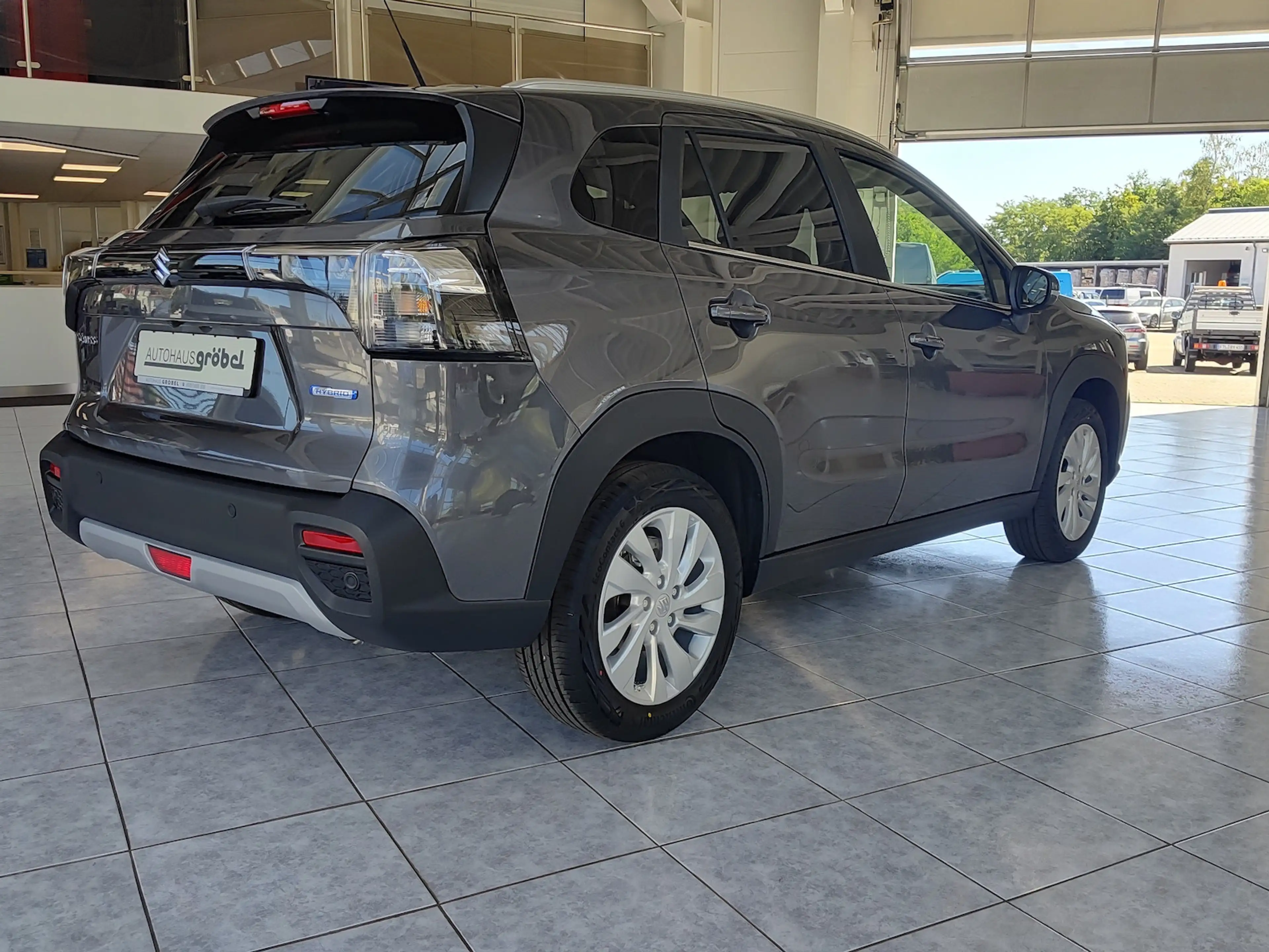 Suzuki S-Cross 1.4 Comfort Allgrip Hybrid — photo 10