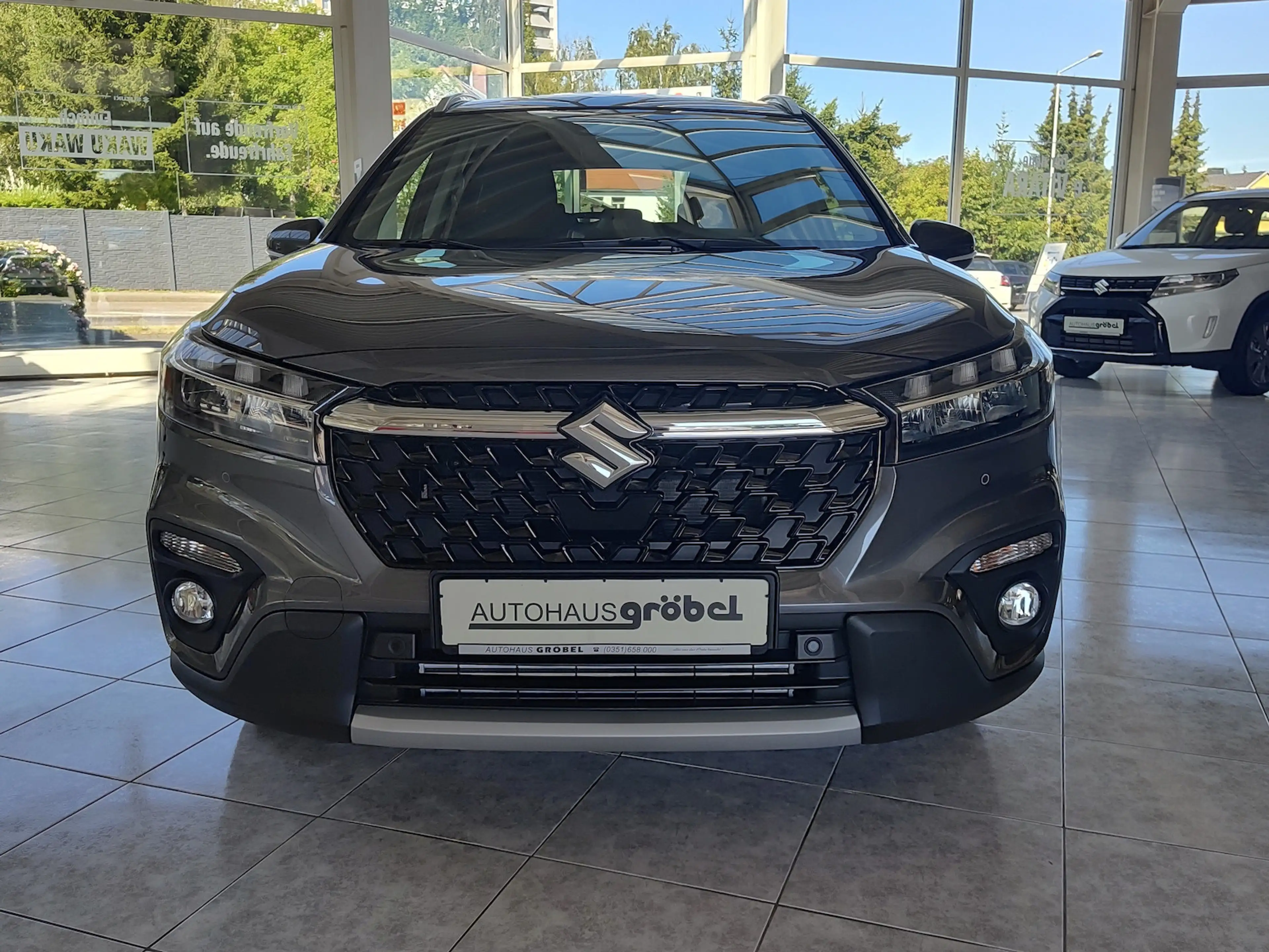 Suzuki S-Cross 1.4 Comfort Allgrip Hybrid — photo 5