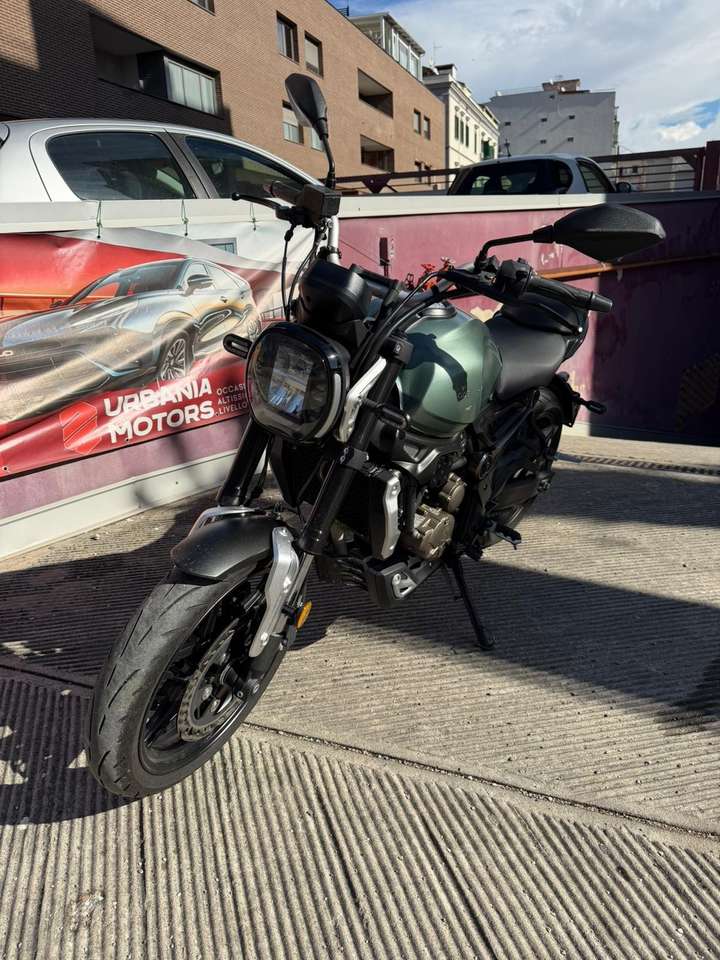 Voge 300AC - CON POLIZZA RC GIà PAGATA FINO A MAGGIO 2026