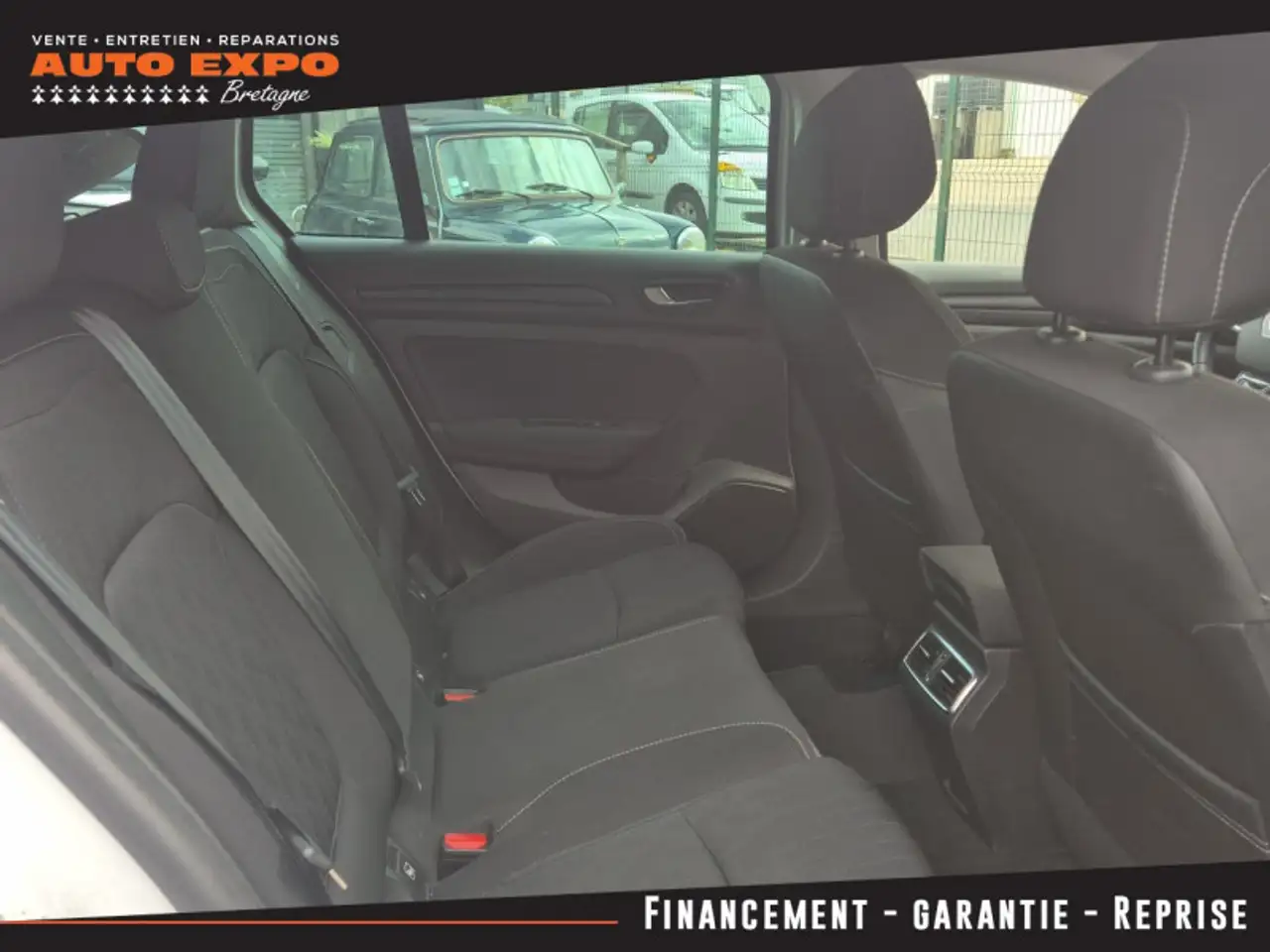 Renault Megane Berline — photo 8