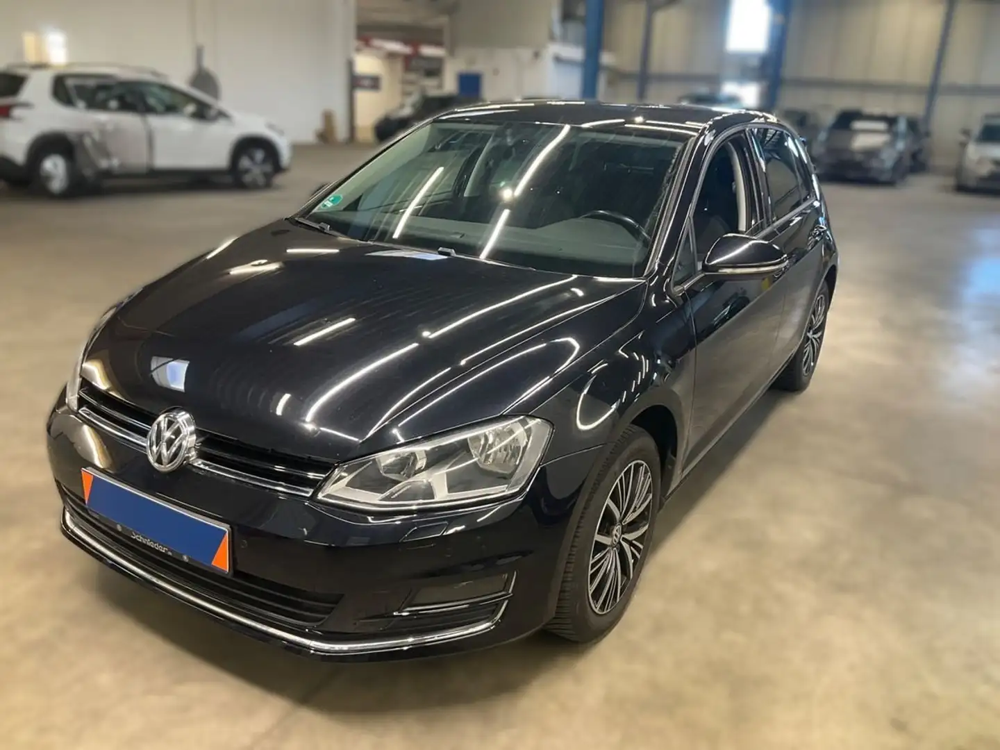 Volkswagen Golf Allstar BMT TÜV NEU Zwart - 1