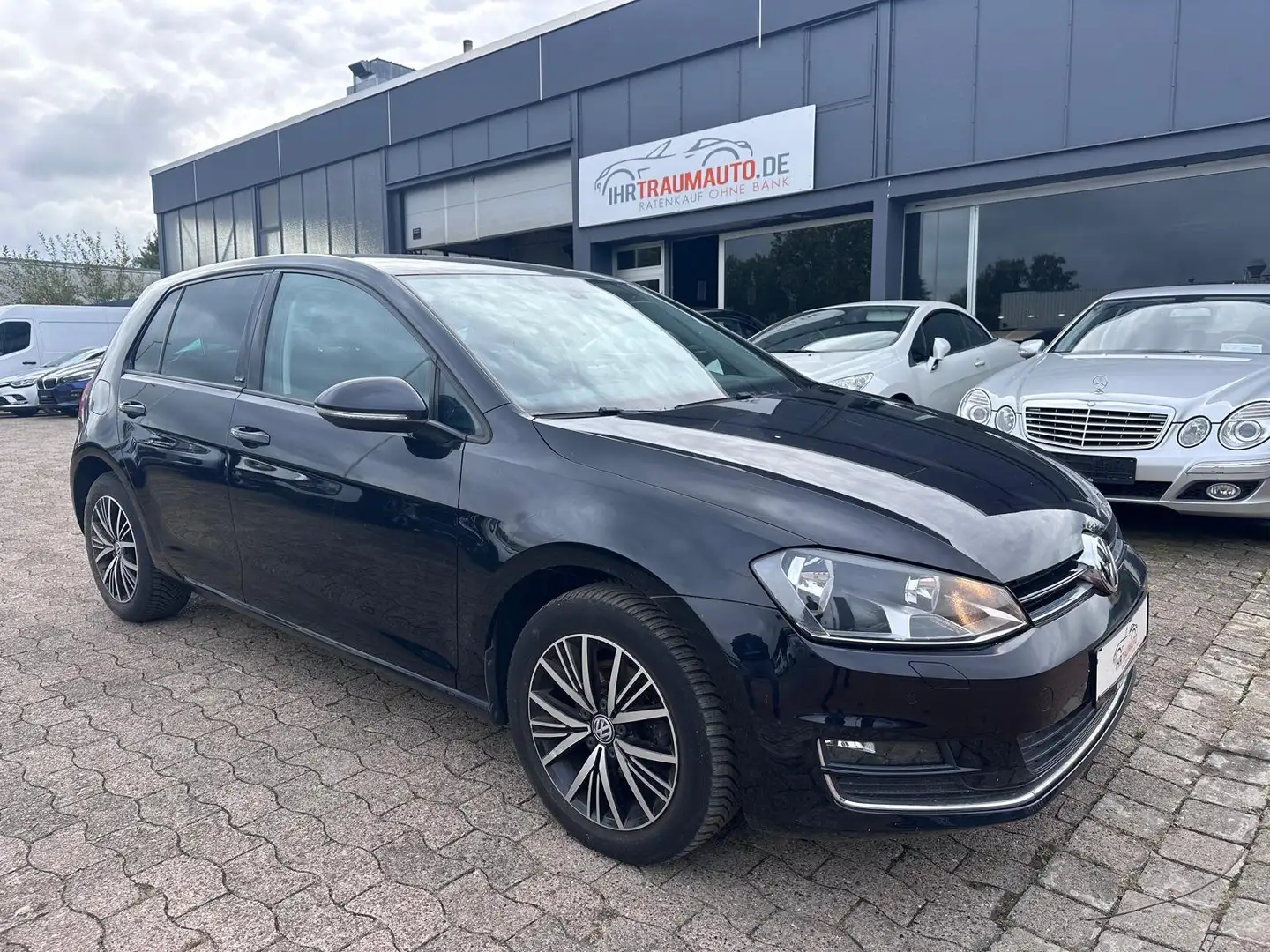Volkswagen Golf Allstar BMT TÜV NEU Noir - 1