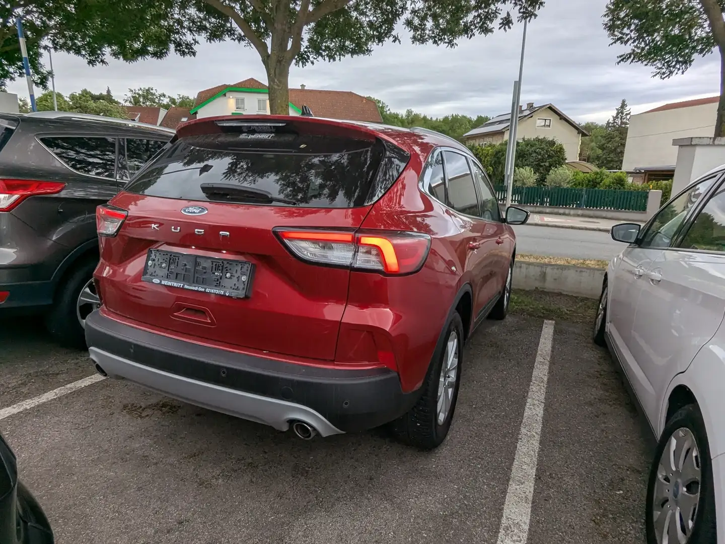 Ford Kuga Titanium Rot - 2