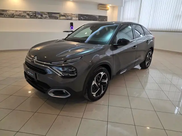 Citroen C4 C4 1.2 puretech Shine s&s 130CV EAT8