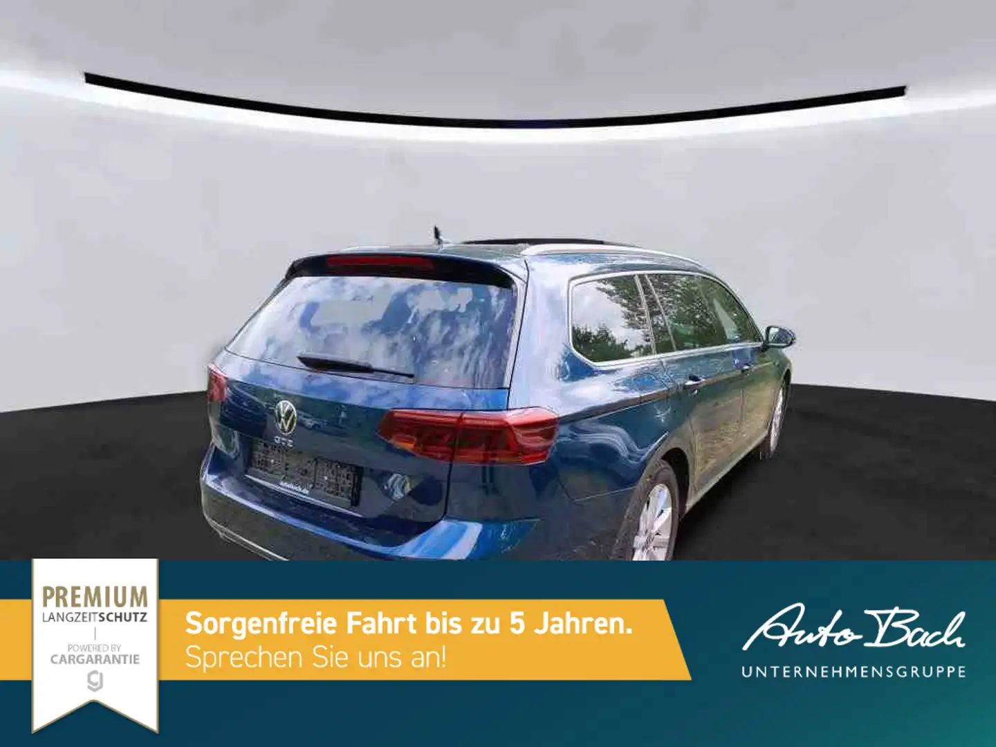 Volkswagen Passat Variant GTE 1.4 eHybrid DSG Navi LED Digi Blauw - 2