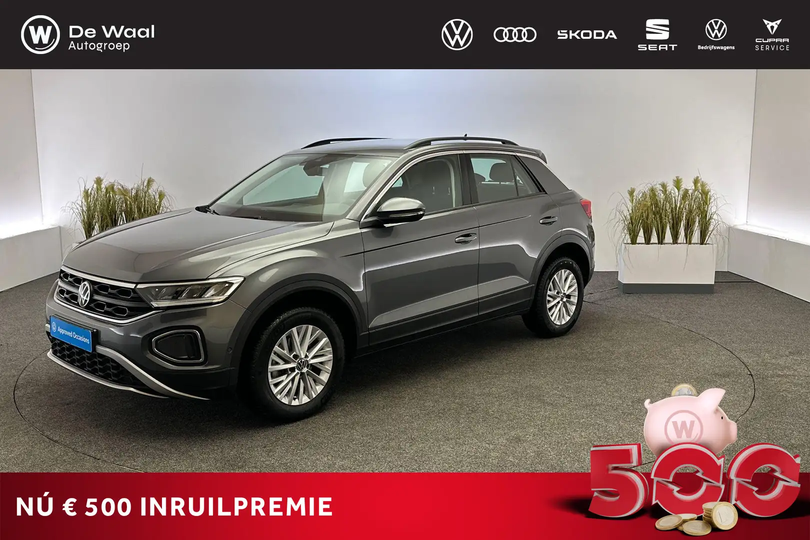 Volkswagen T-Roc 1.0 TSI 110pk Life | Park Assist, Adaptive Cruise Grau - 1