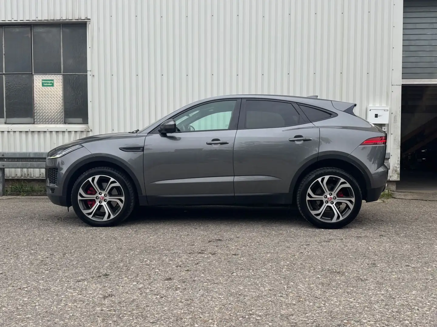 Jaguar E-Pace S * AWD * LED * Digital Cockpit * AHK * Gris - 2