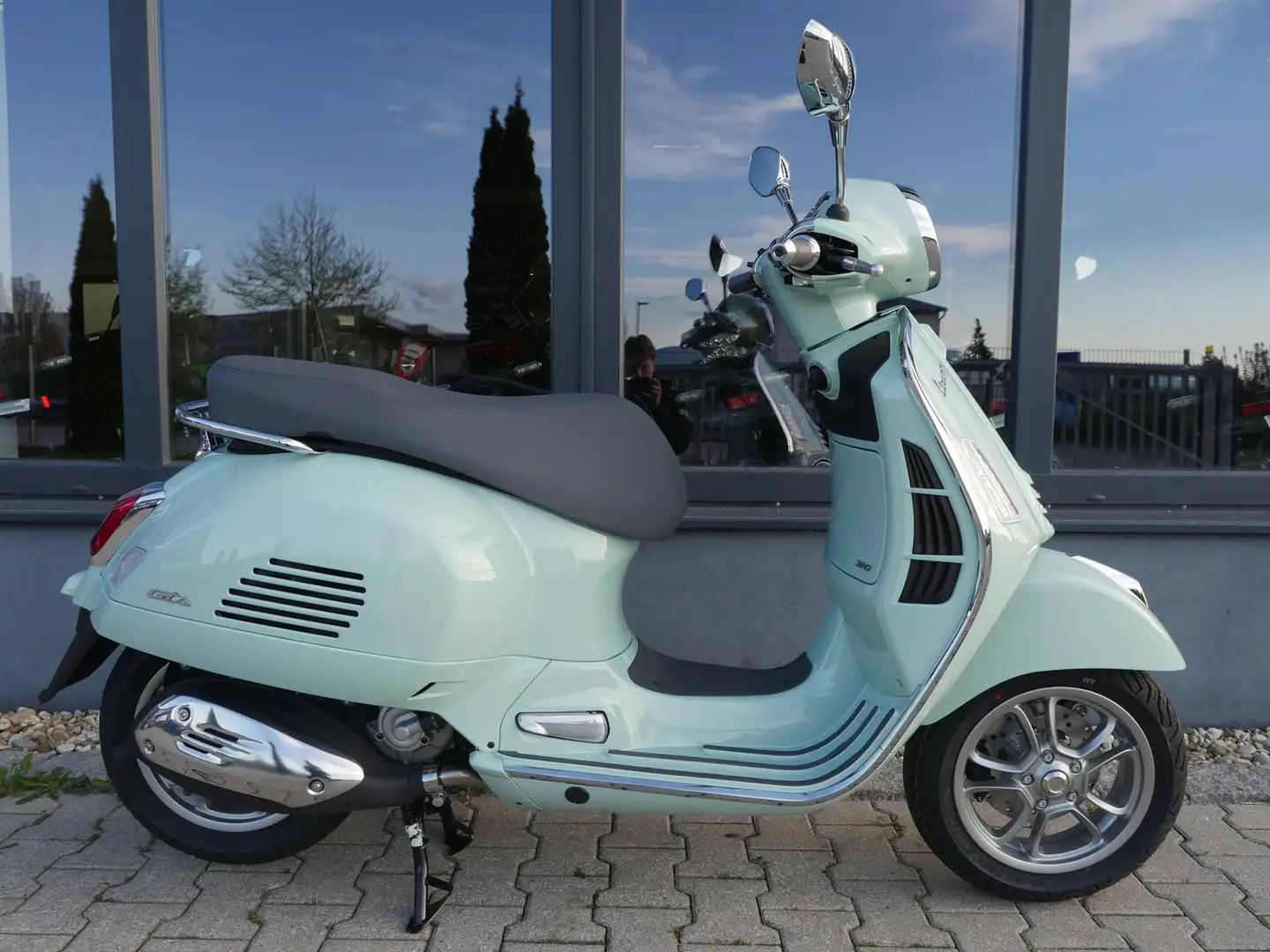 Vespa GTS 310 - alle Farben - Sonderpreis - 2