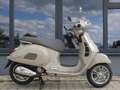 Vespa GTS 310 - alle Farben - Sonderpreis - thumbnail 1