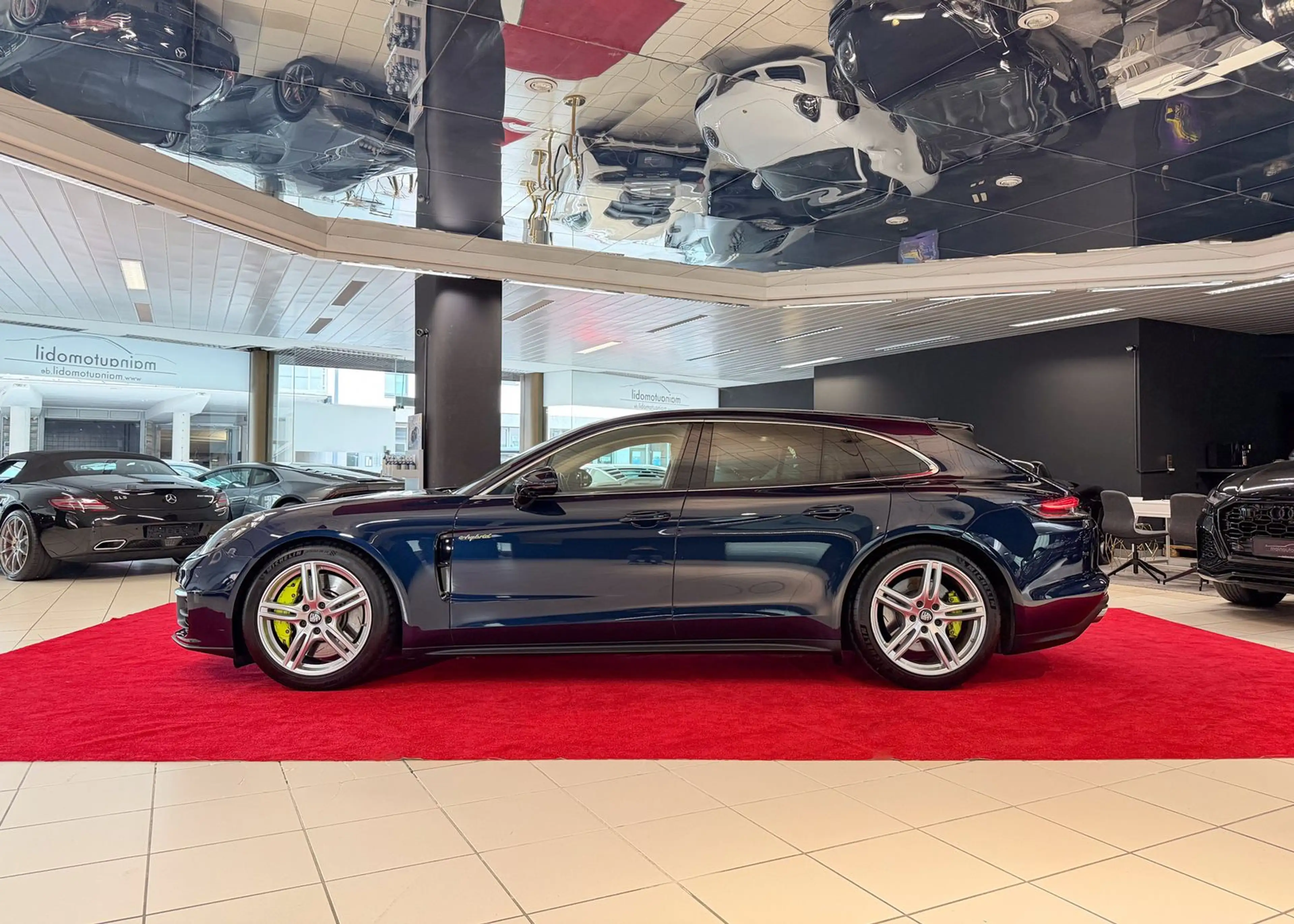 Porsche Panamera 4S E-Hybrid ST 1.Hand Bose Sport-Chrono — photo 6
