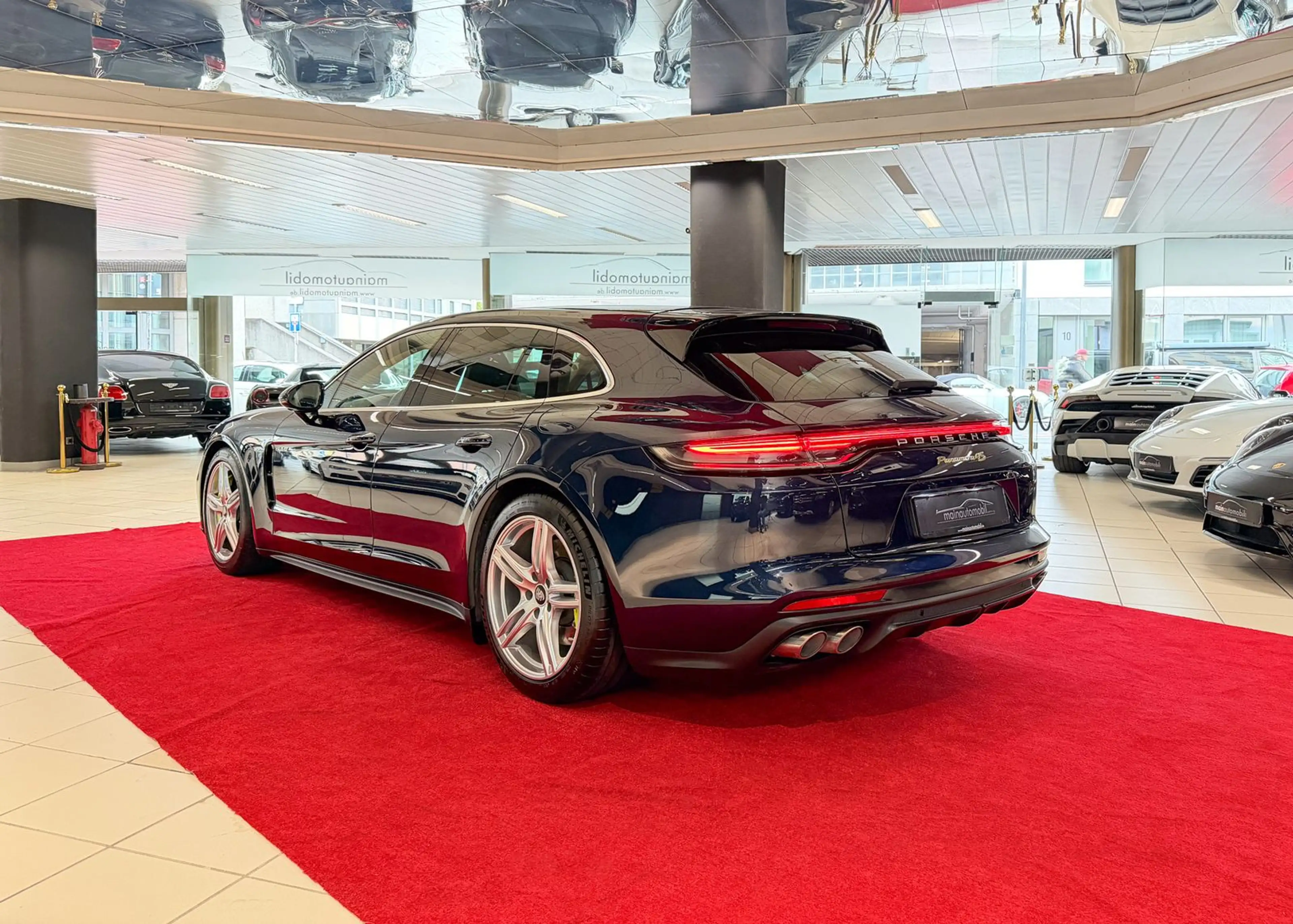 Porsche Panamera 4S E-Hybrid ST 1.Hand Bose Sport-Chrono — photo 7