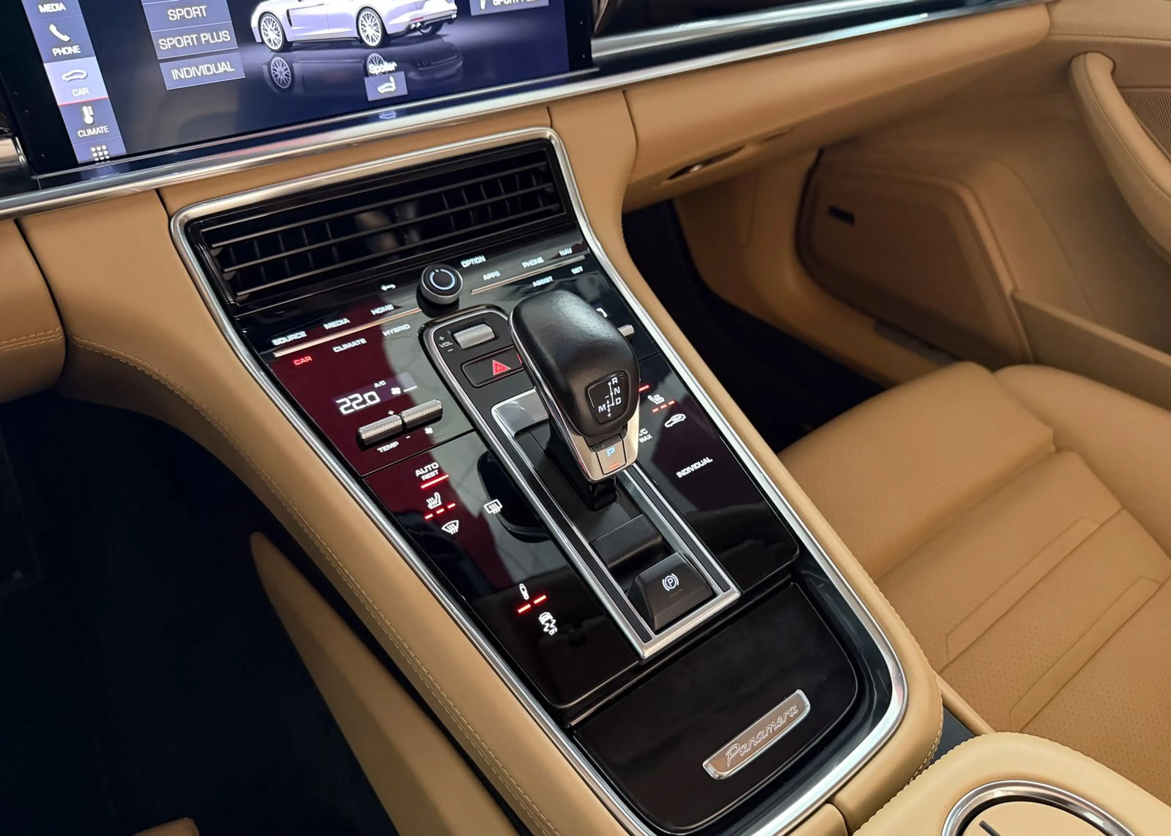 Porsche Panamera 4S E-Hybrid ST 1.Hand Bose Sport-Chrono — photo 27