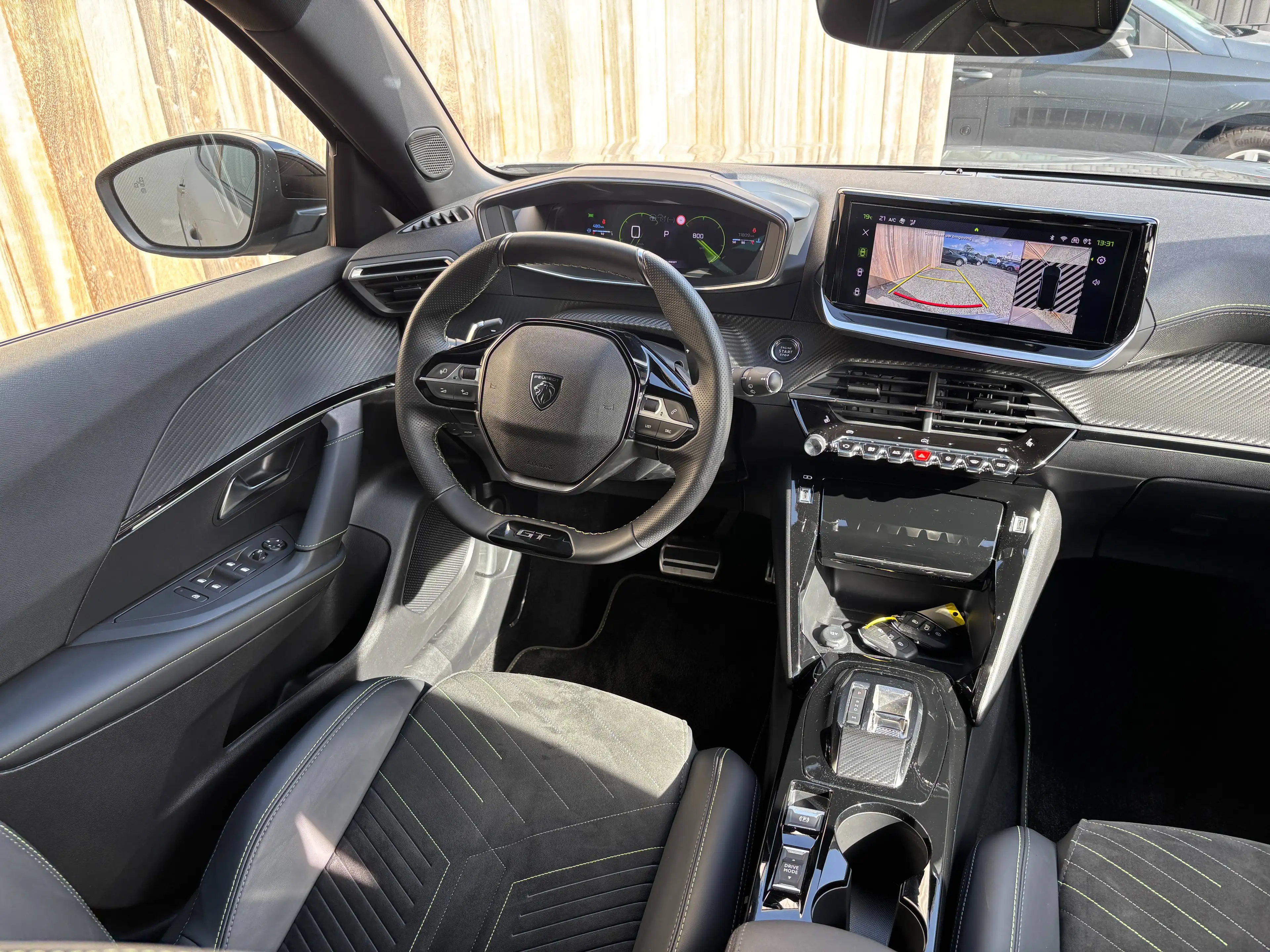 Peugeot 2008 2008 1.2 PureTech GT S — photo 13