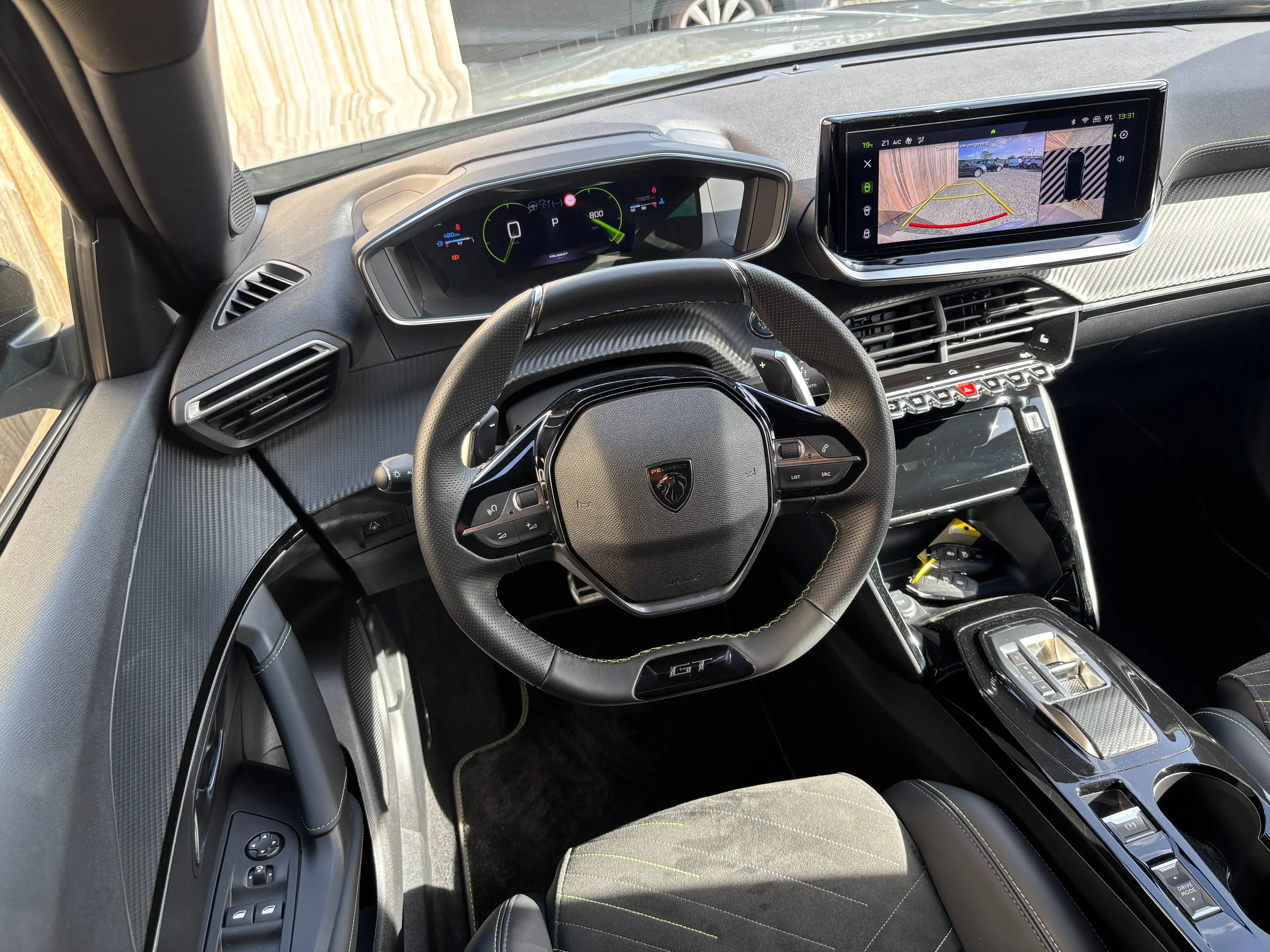 Peugeot 2008 2008 1.2 PureTech GT S — photo 14