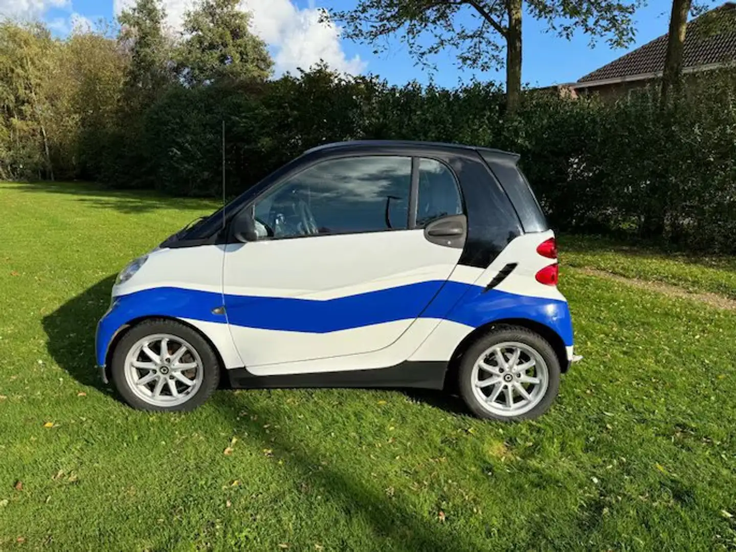 smart forTwo smart Blanc - 1