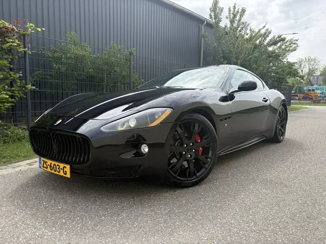 Maserati GranTurismo 4.7 S / AUTOMAAT / CARPLAY / AIRCO / XENON / 70dkm