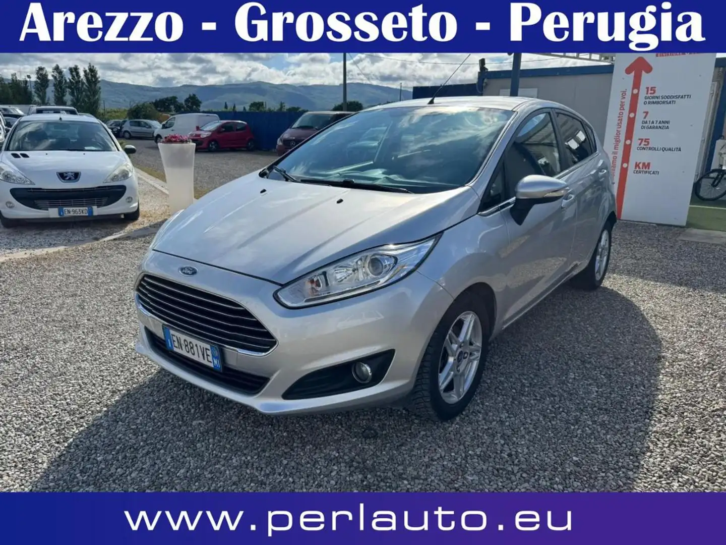 Ford Fiesta 1.0 80CV 5 porte Titanium Silber - 1