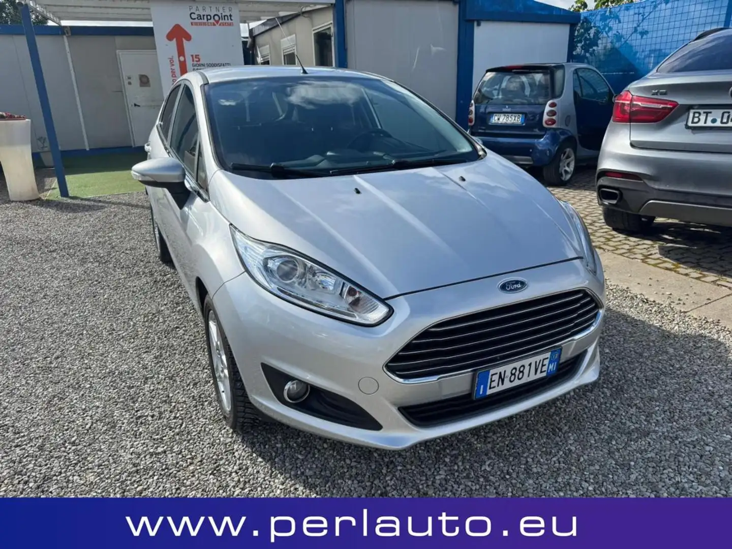 Ford Fiesta 1.0 80CV 5 porte Titanium Silber - 2