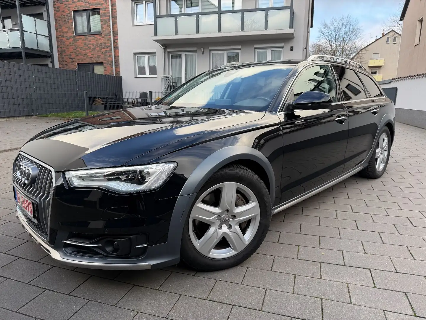 Audi A6 allroad quattro 3.0 TDI*74Tkm*320PS V6*360°Ka Noir - 1