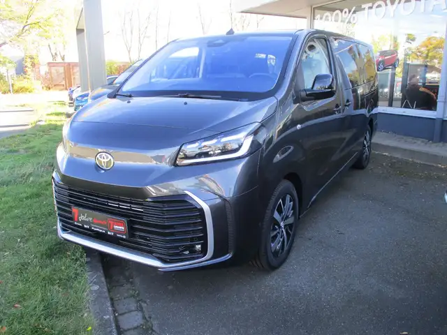 Toyota Proace Verso 2.2 D-4D L2 Teamplayer ACC+LED+Navi