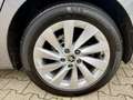 Skoda Octavia 1.5 TSIe  Selection  +RFK+AHK+NAVI+SHZ Gris - thumbnail 27