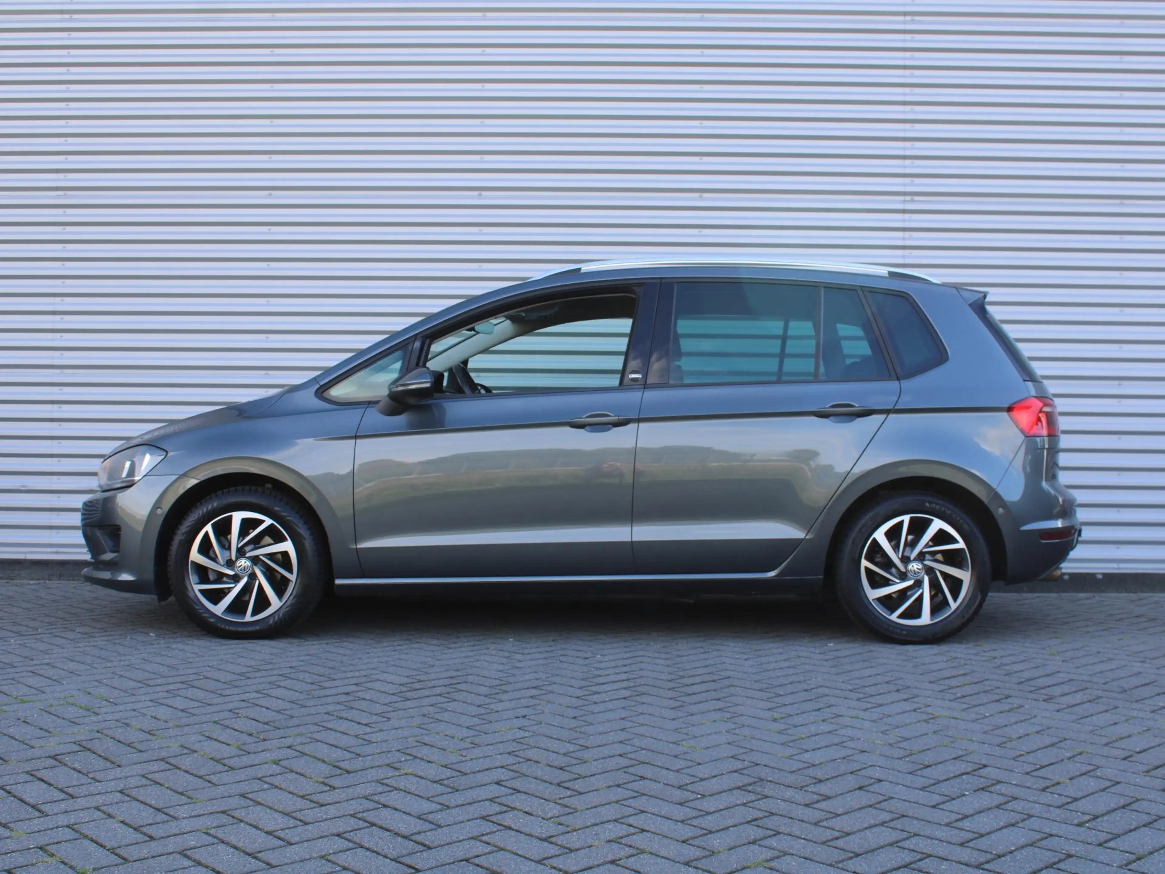 Volkswagen Golf Sportsvan 1.4 TSI Highline | Automaat | Navi | Trekhaak | LM — photo 7