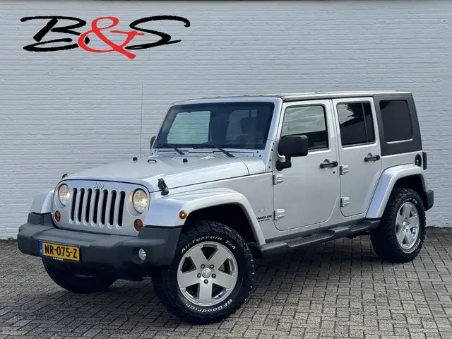 Jeep Wrangler Unlimited 3.8 Sahara Cabrio Automaat 4 Deurs Airco
