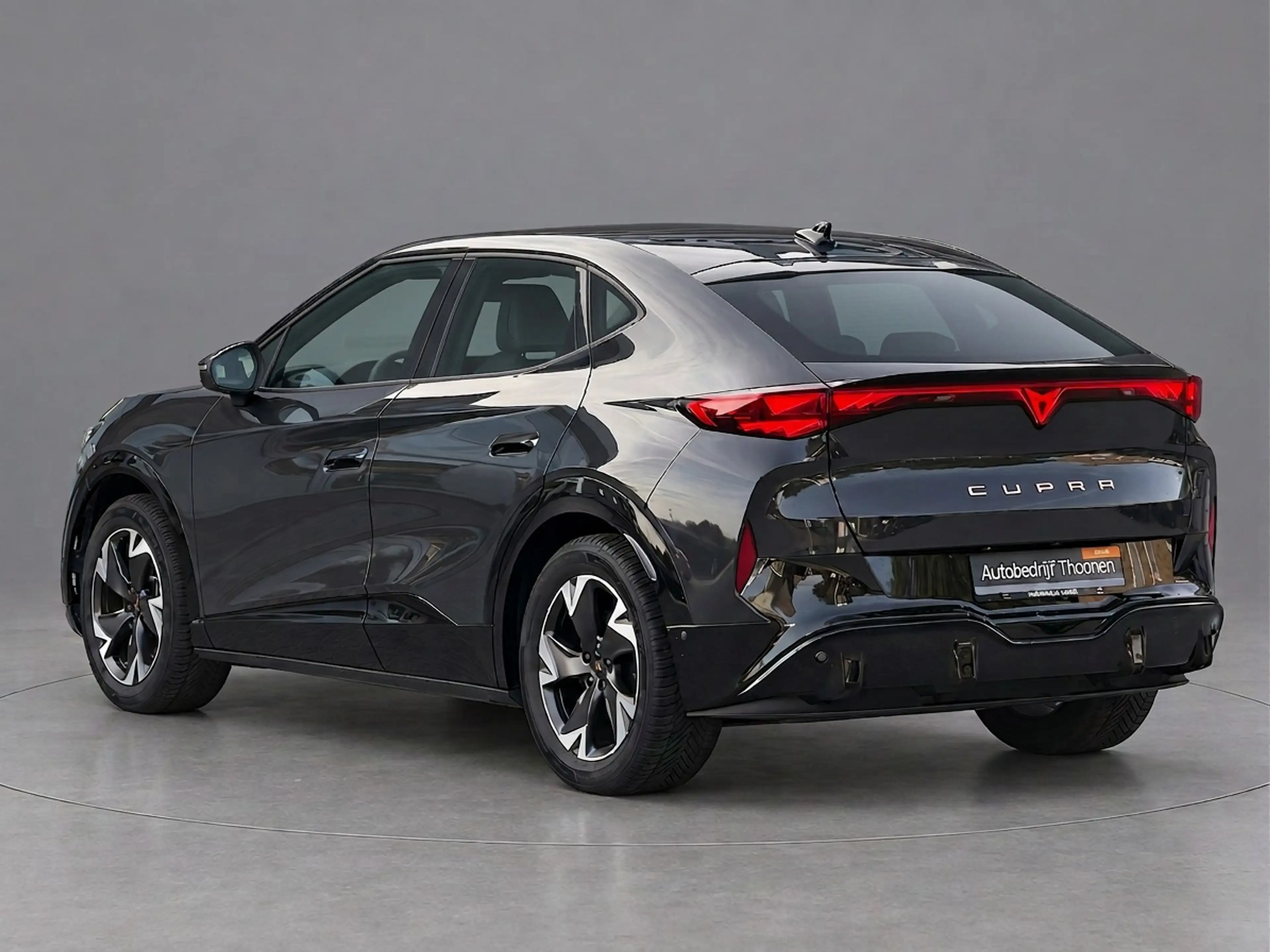 CUPRA Tavascan Adrenaline 82 kWh | warmtepomp | keyless | caemra — photo 8