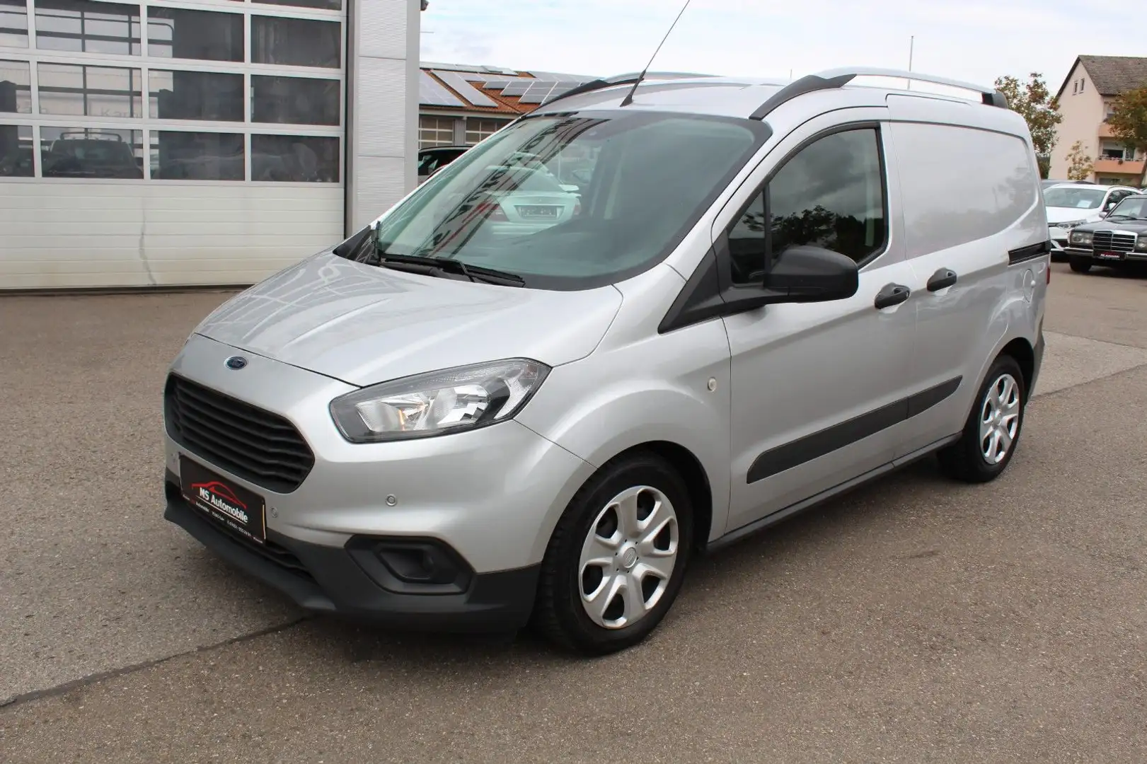 Ford Transit Courier 1.5 TDCI Trend Kamera_2x Schiebe Silver - 1