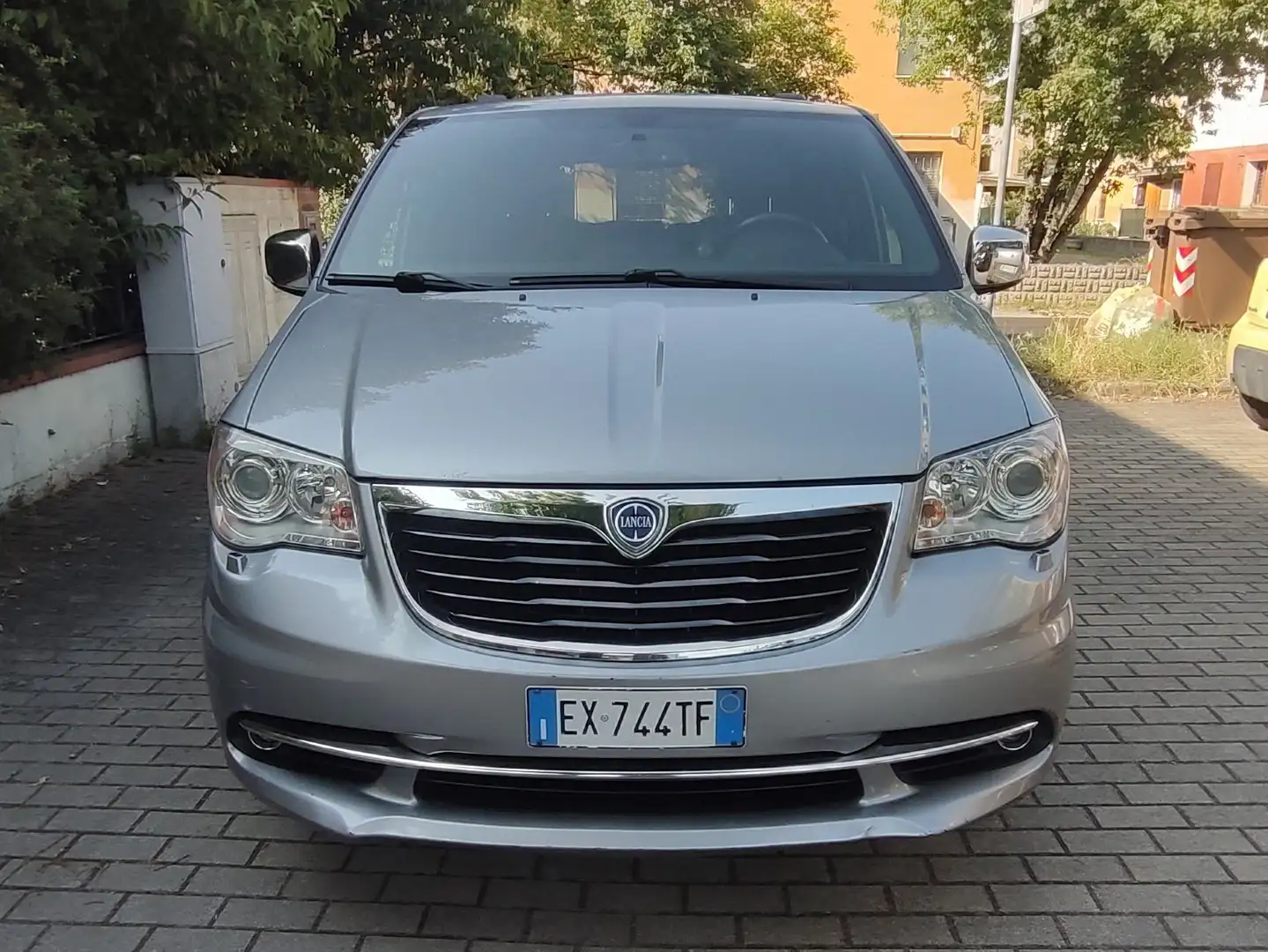 Lancia Voyager Voyager 2.8L Silver 177cv(178) auto E5+ Grigio - 2