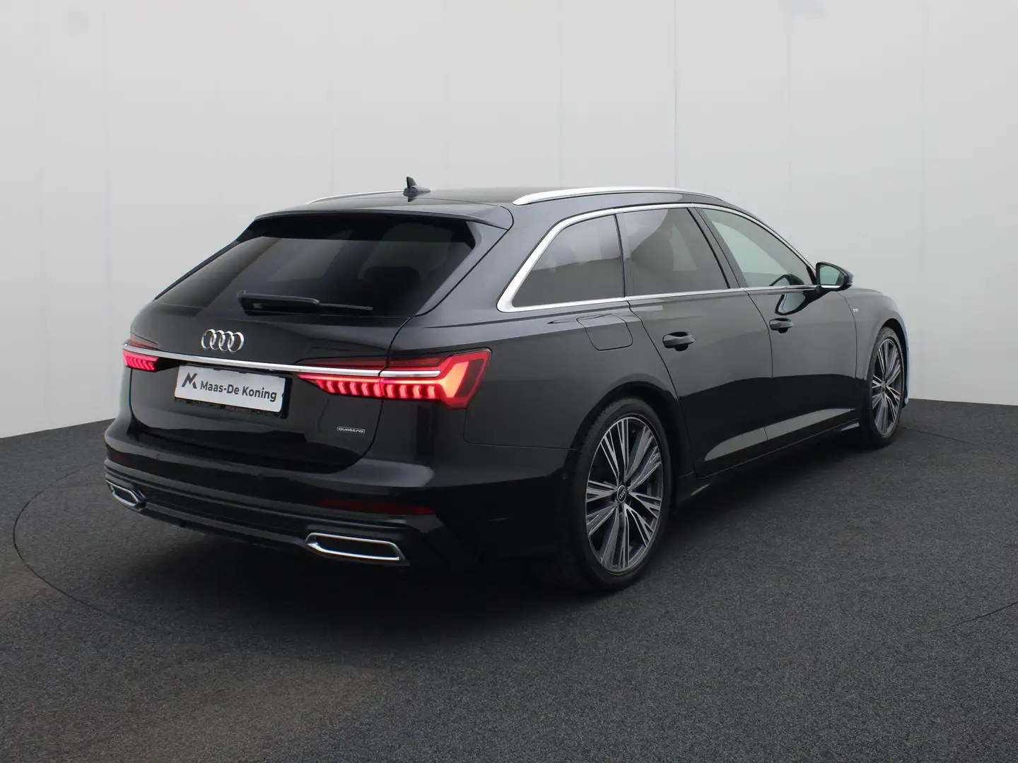 Audi A6 Avant 50 TFSIe 220kW/299PK quattro S edition · Dri Zwart - 2