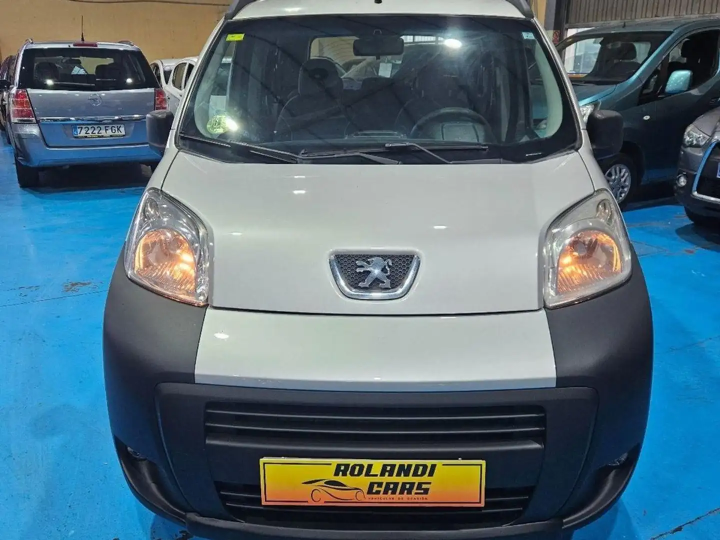 Peugeot Bipper Comercial Tepee Basic 1.4 HDi 70 Gris - 2