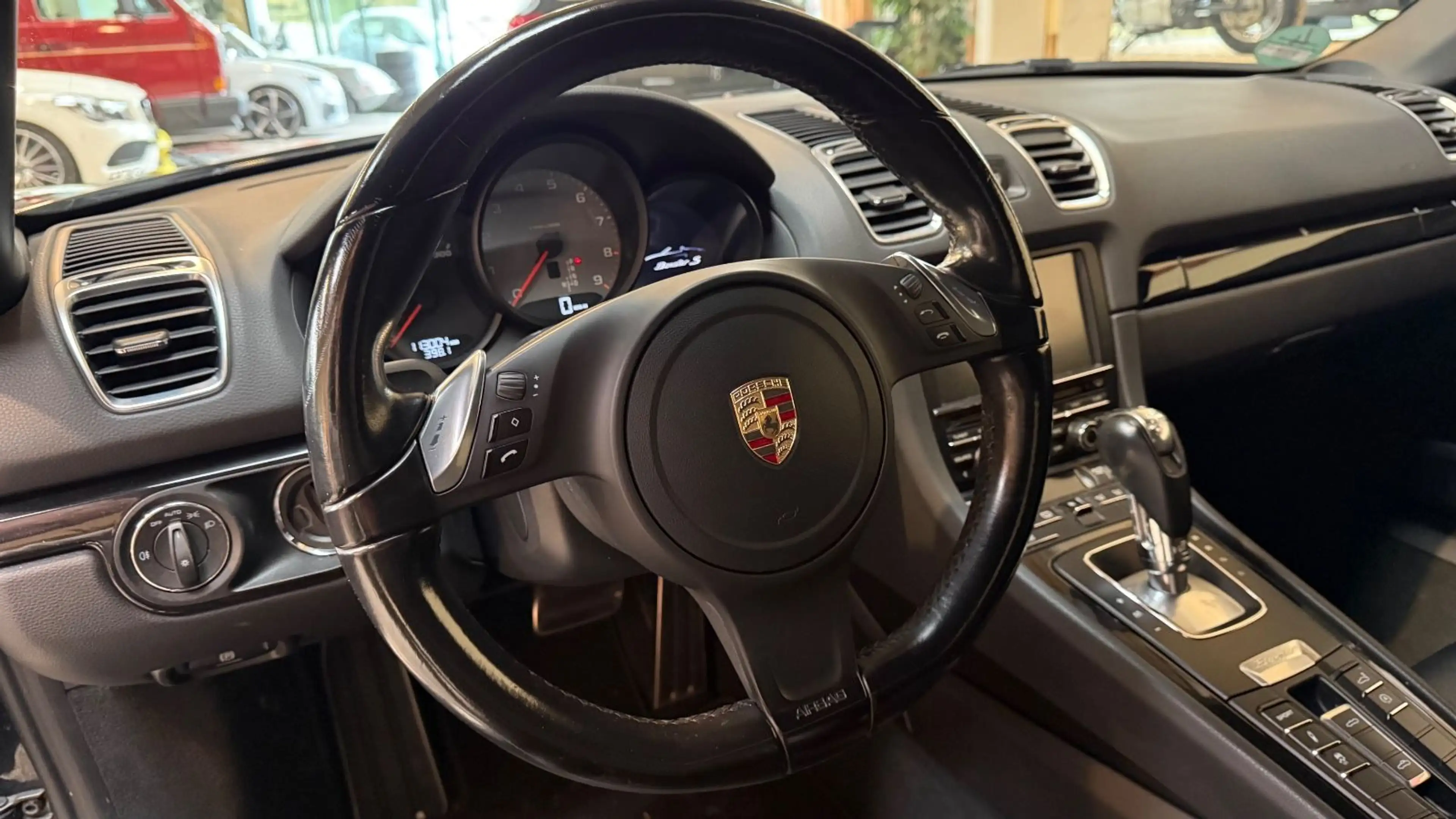 Porsche Boxster S — photo 11