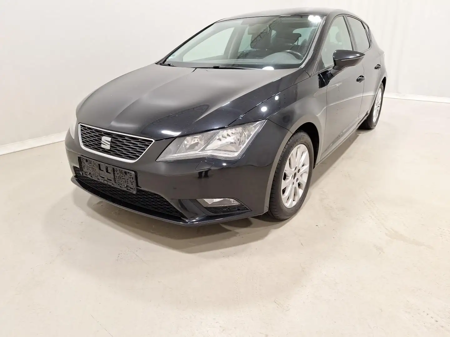 SEAT Leon 1.4 16V TSI Style Navi|SHZ|PDC Schwarz - 2