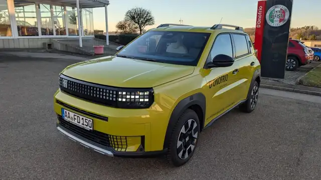 Fiat Panda Grande Hybrid 1.2 eDCT La Prima