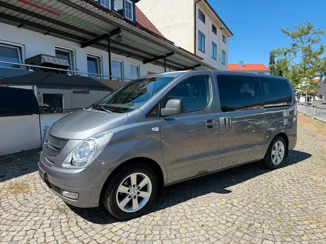 Hyundai H-1 Travel Classic