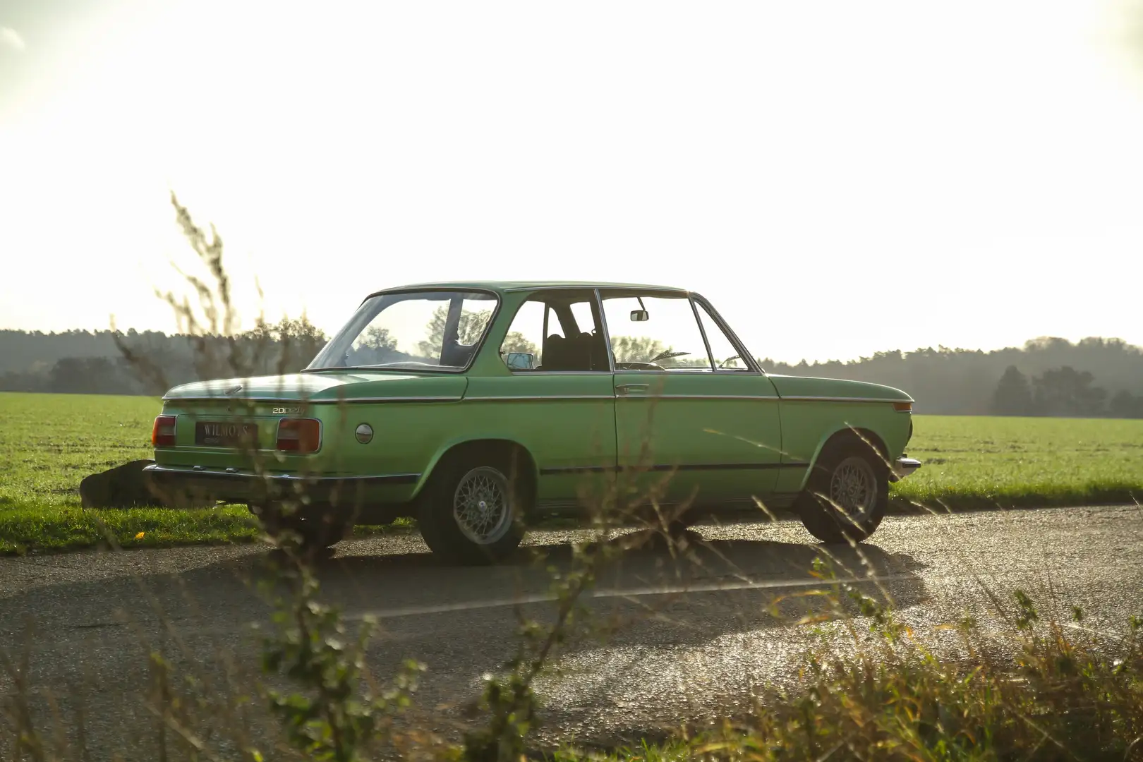 BMW 2002 tii - Taiga Green Groen - 2