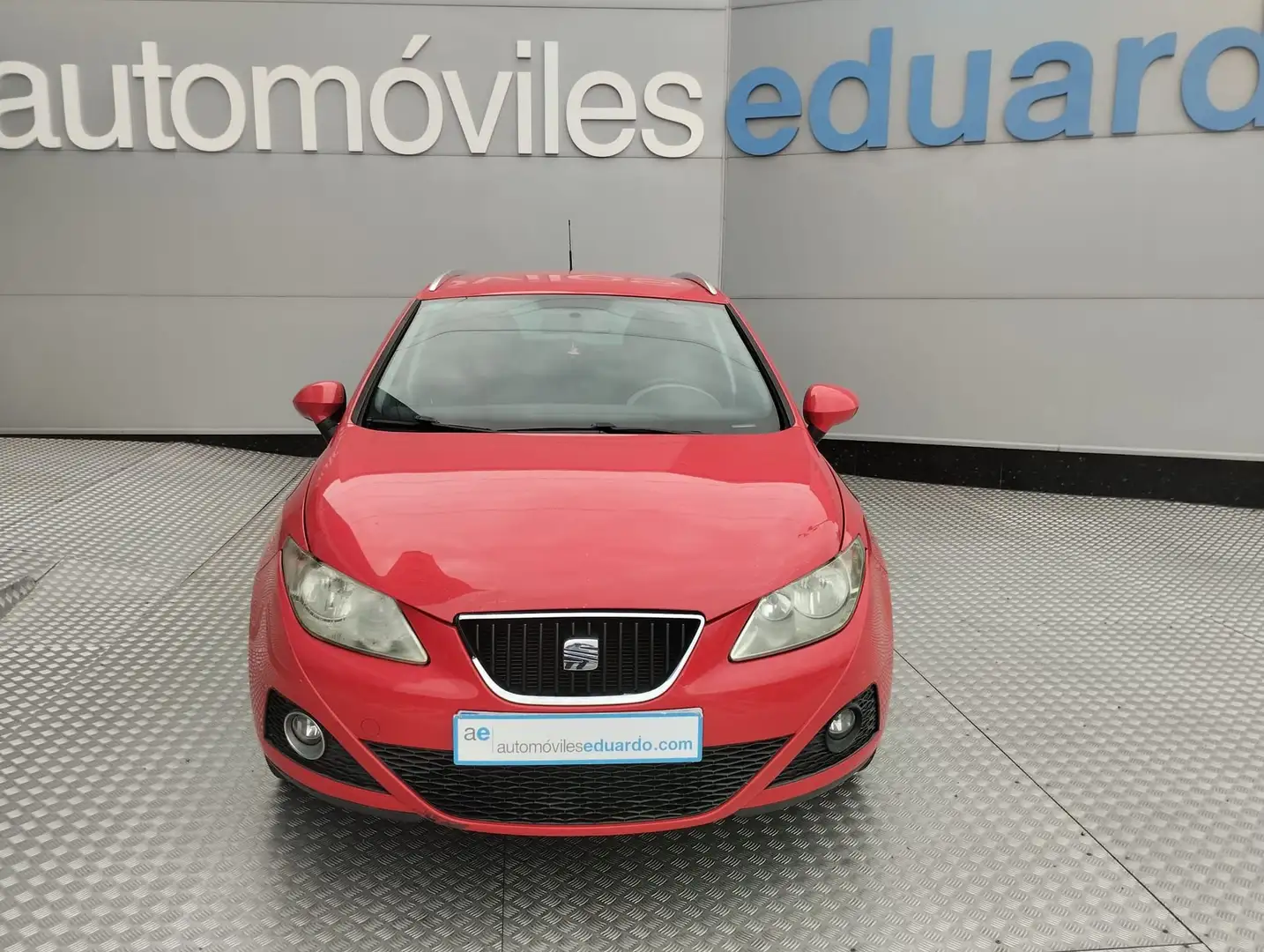 SEAT Ibiza ST 1.6 TDI 105cv Style Roşu - 2