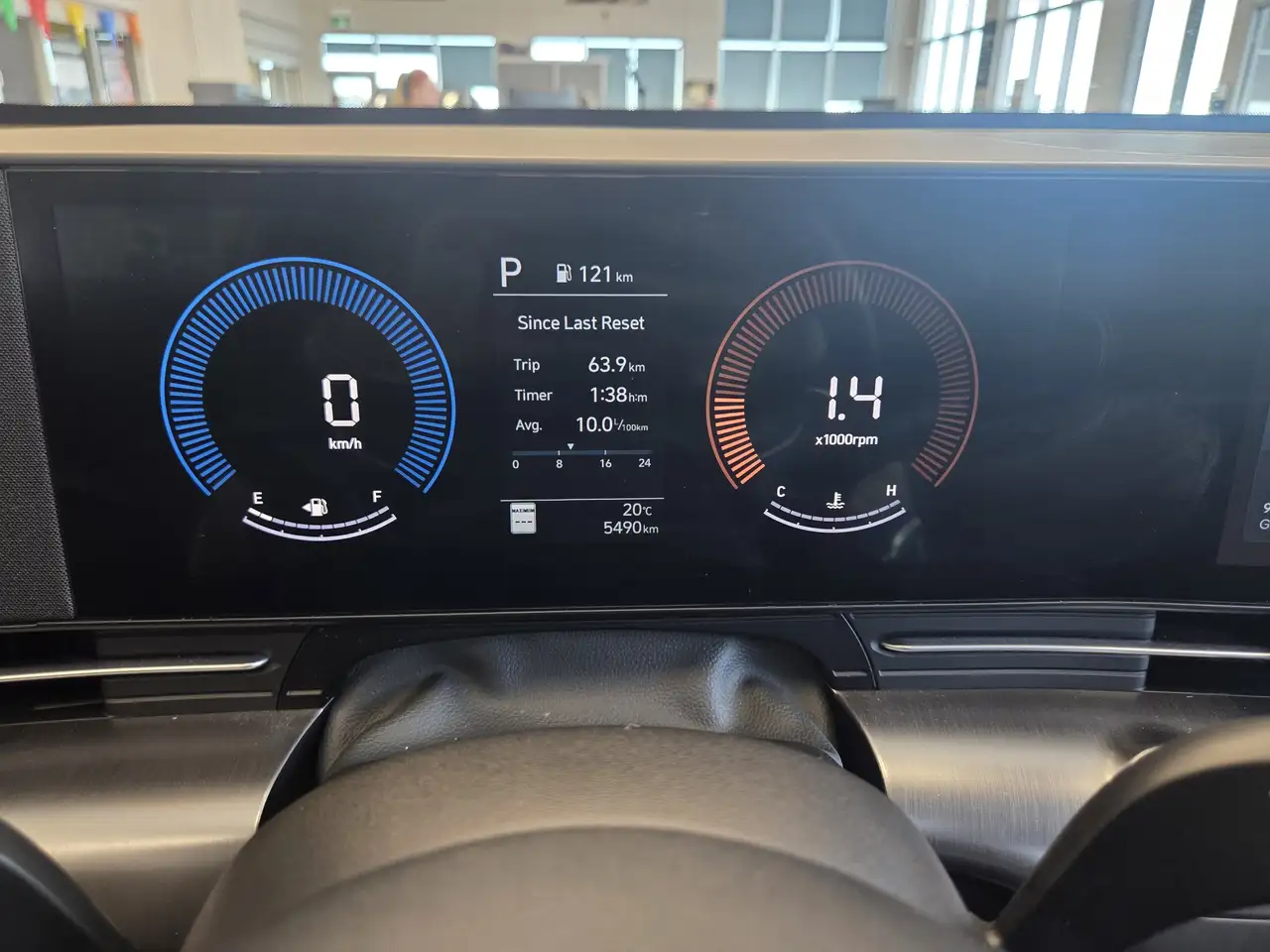 Hyundai KONA снимка Hyundai KONA