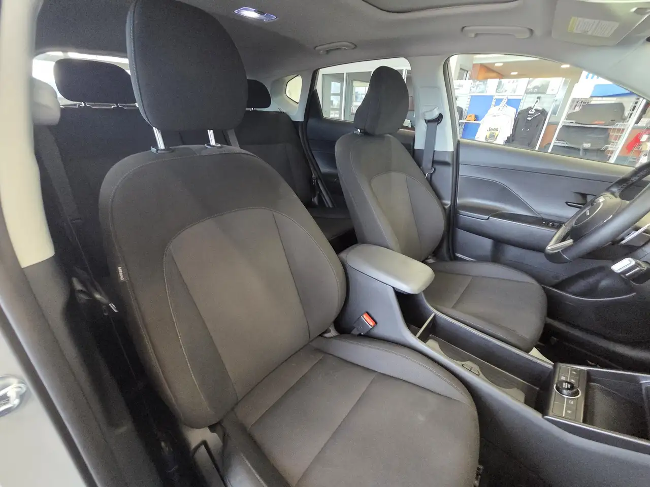 Hyundai KONA снимка Hyundai KONA