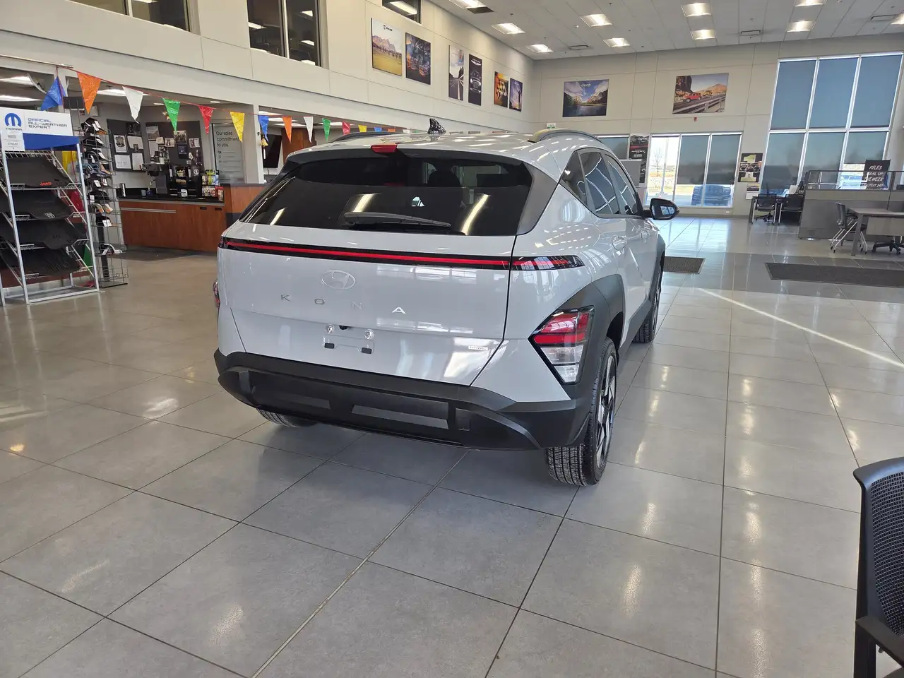 Hyundai KONA снимка Hyundai KONA