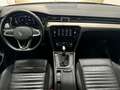 Volkswagen Passat Variant 2.0 TDI Elegance R Line Panorama Virtual Memory 18 Zwart - thumbnail 18