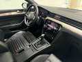 Volkswagen Passat Variant 2.0 TDI Elegance R Line Panorama Virtual Memory 18 Zwart - thumbnail 10