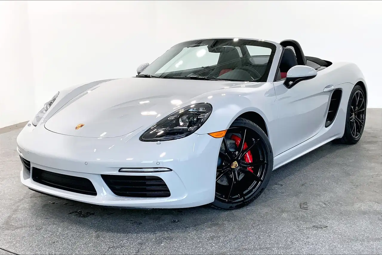2025 Porsche 718 Boxster