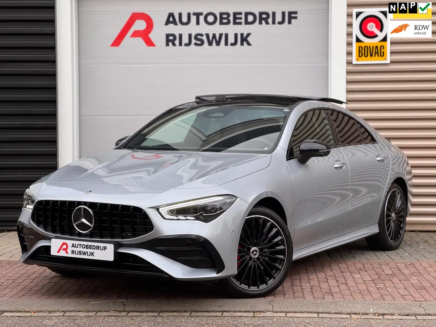 Mercedes-Benz CLA 45 AMG 250 e Edition S Pano/Memory/360/Sfeer Gri - 1