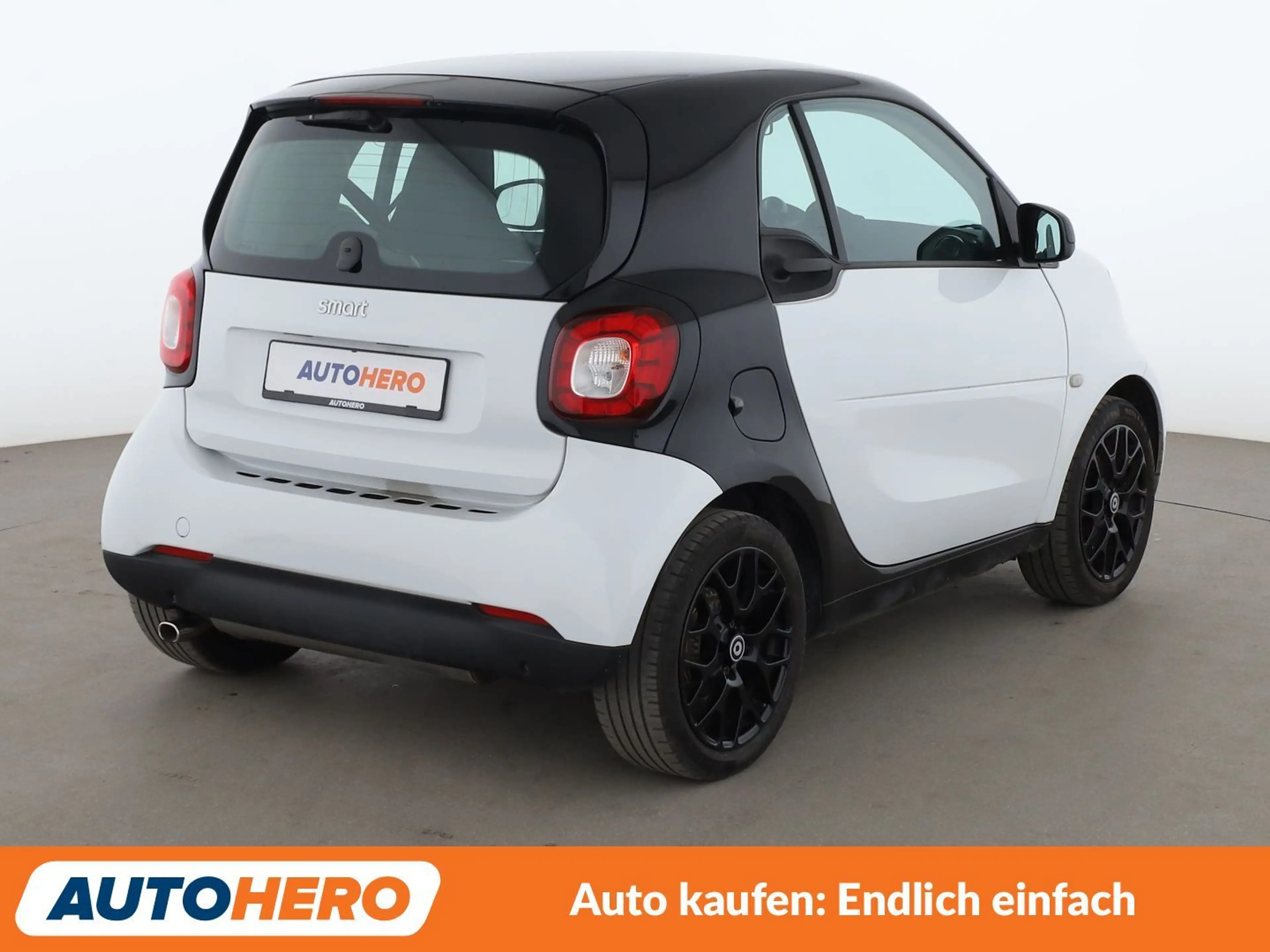 smart forTwo 1.0 Basis passion Aut.*TEMPO*SHZ*KLIMA* — photo 6