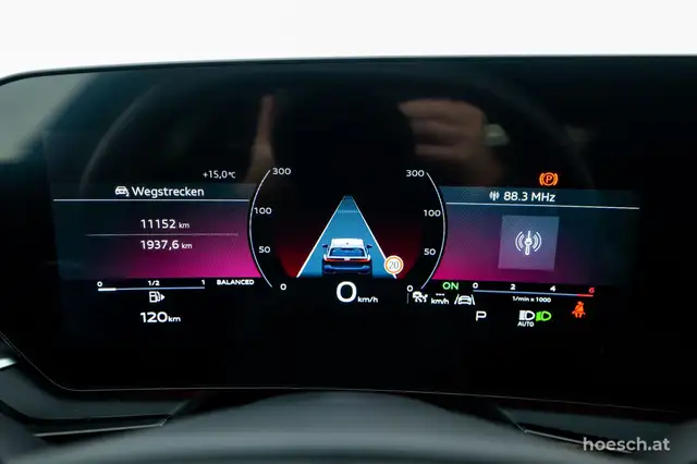 Audi A5 view 11